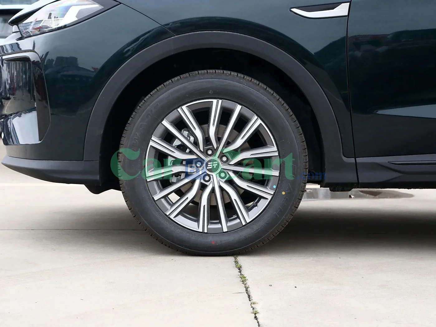 silvery 18inch