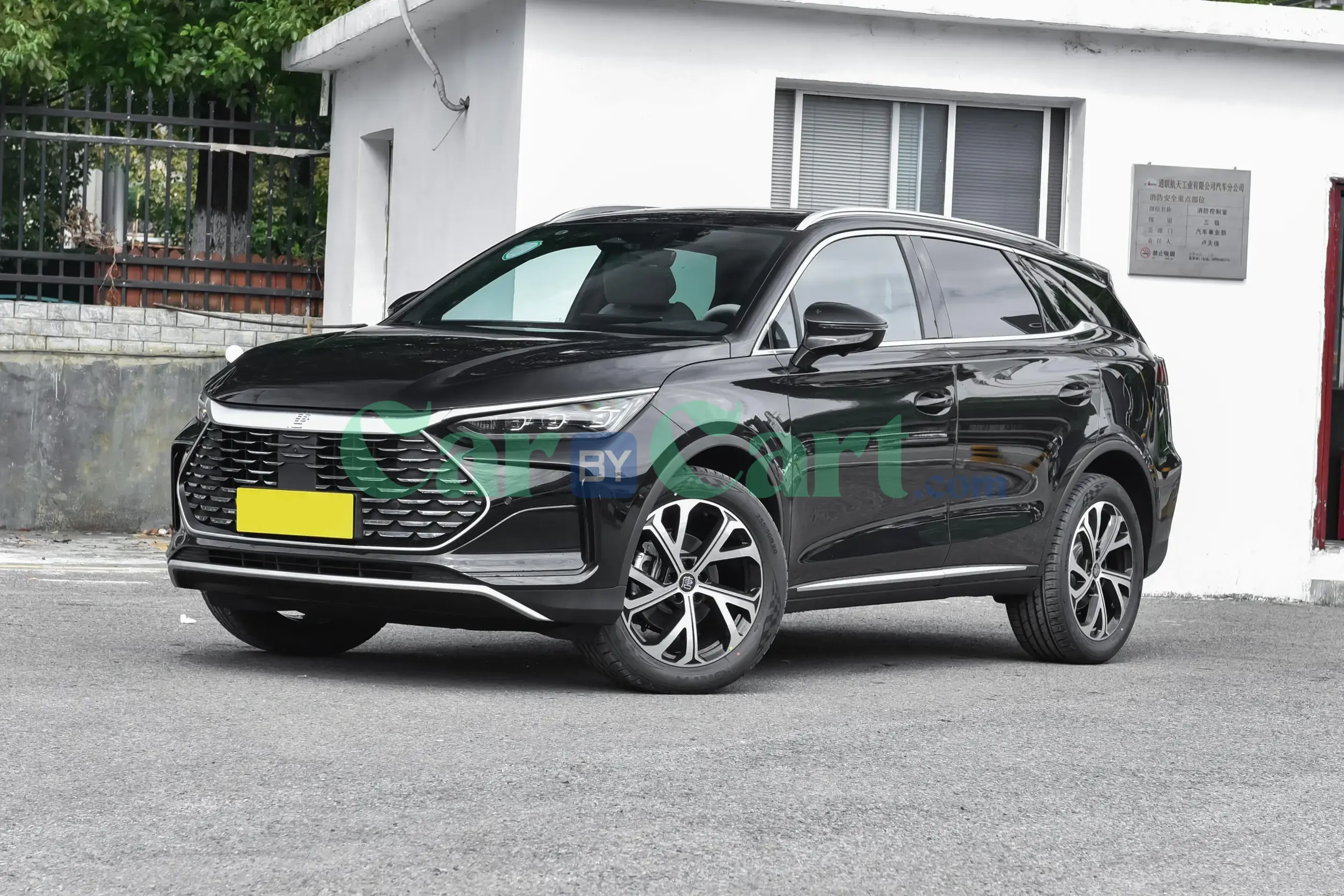 BYD Tang DM-i Smart 2025