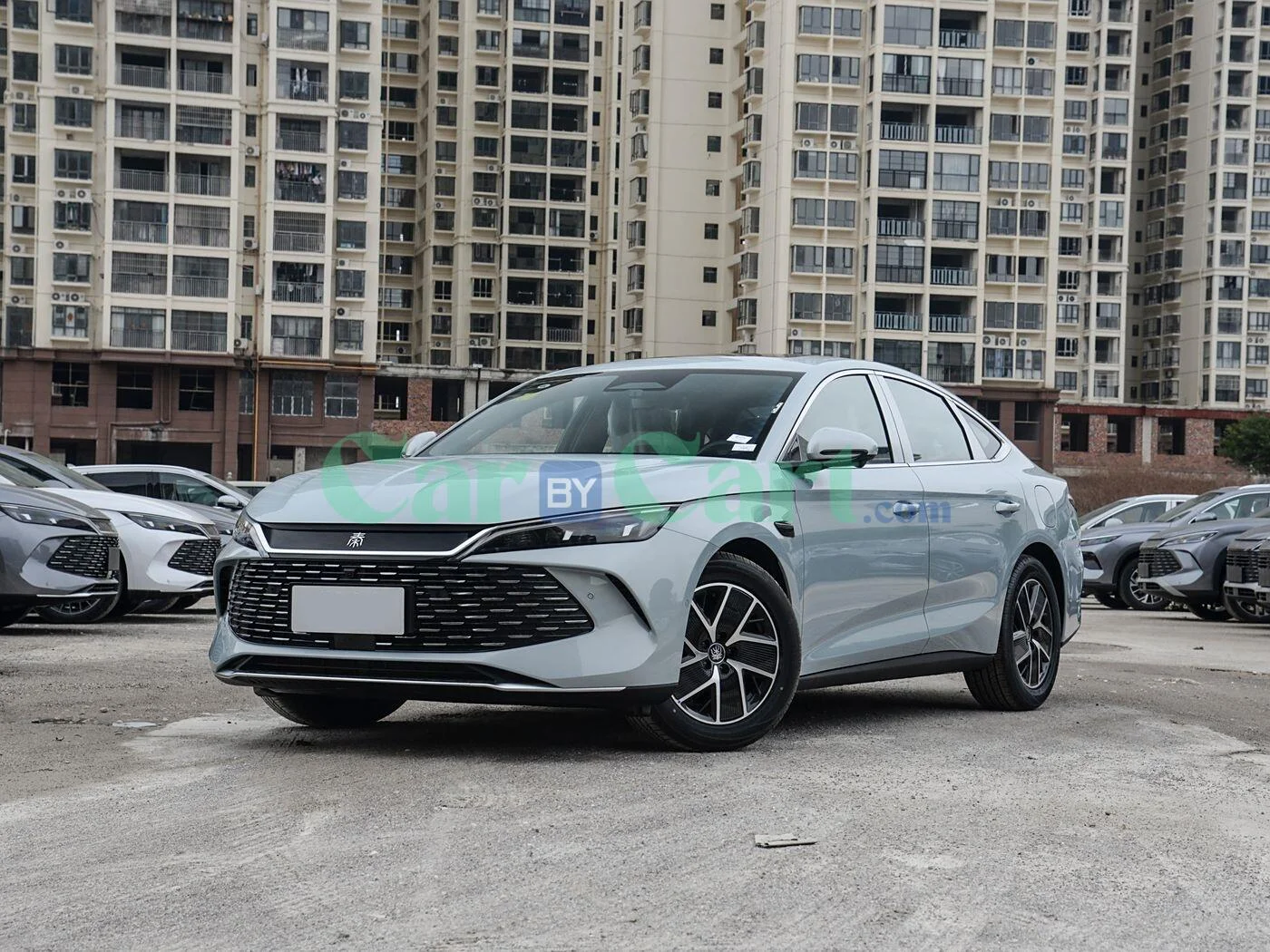 BYD QIN L DM-i SMART 2025