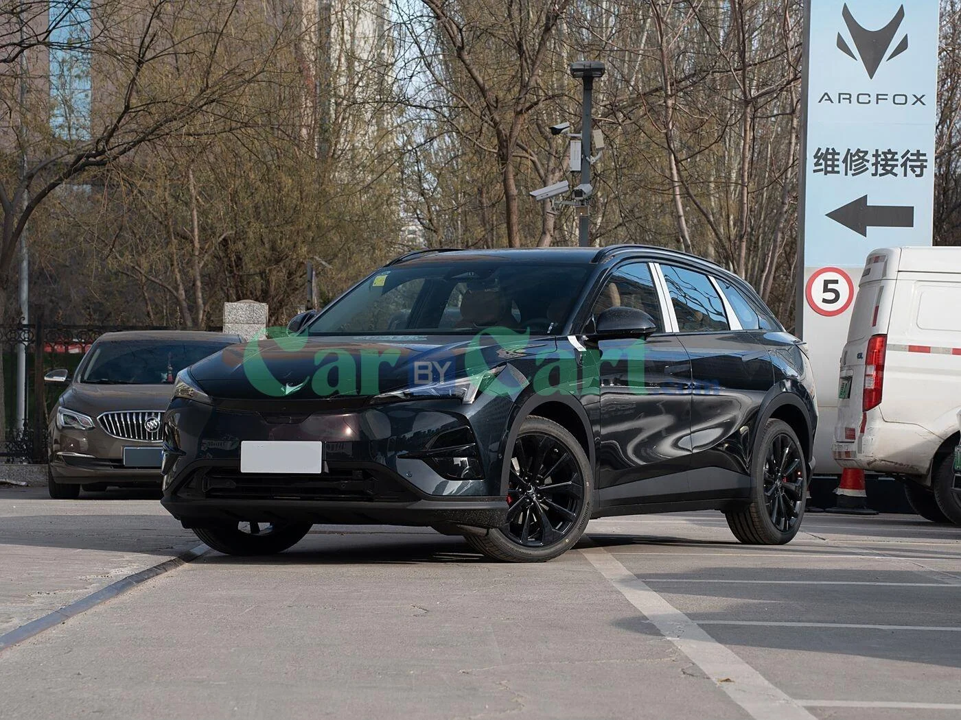 Arcfox Alpha T5 2025