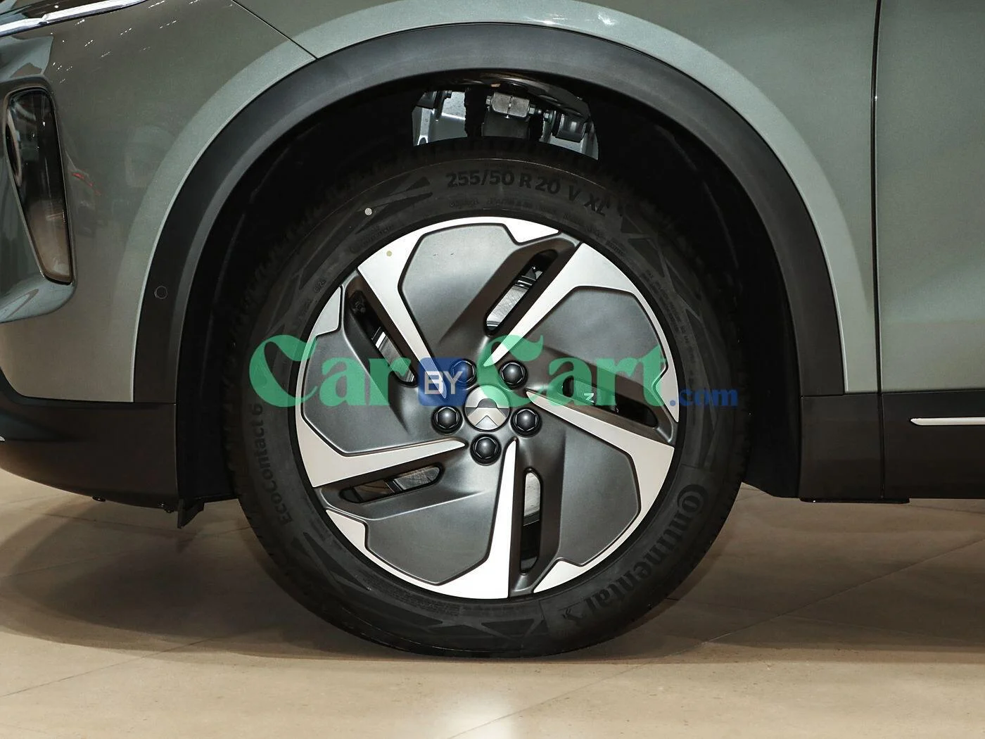 خمسة سماعات كبيرة 20بوصة