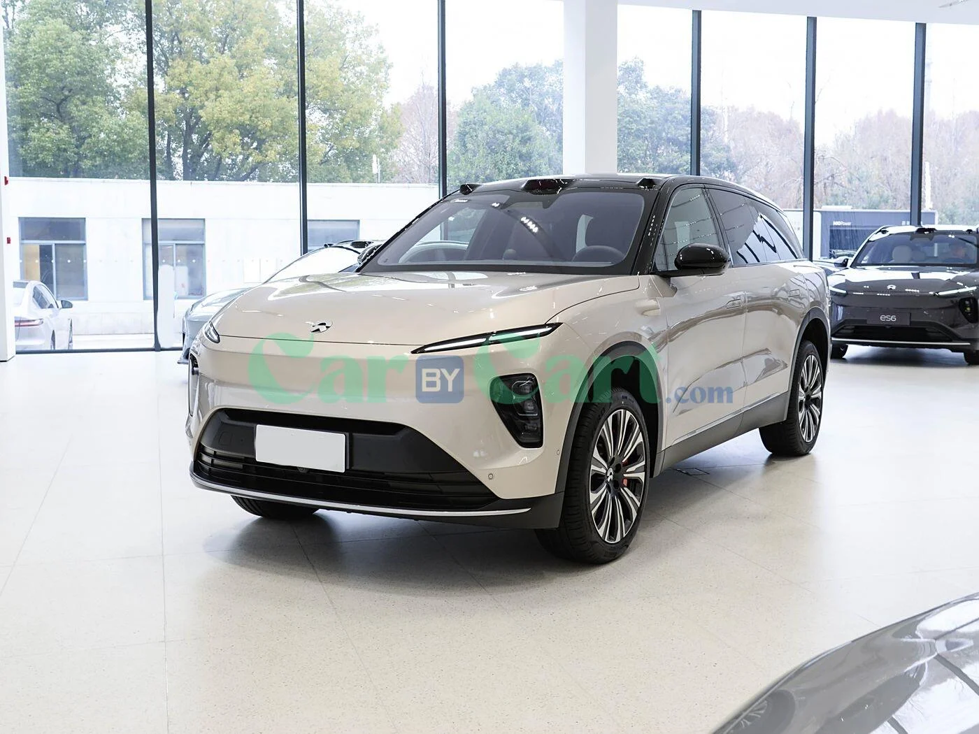 نيو اي اس 8 2025