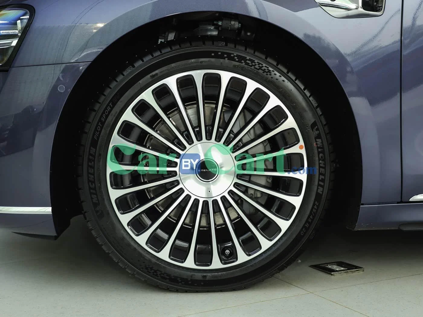 نجمة شعاعية متعددة 20بوصة