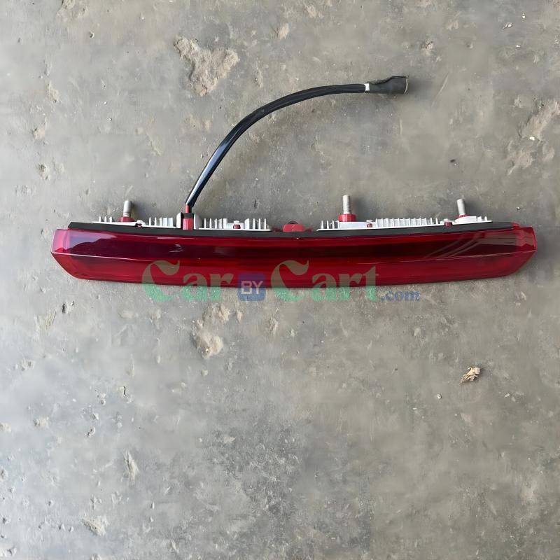 H9 high mounted brake light