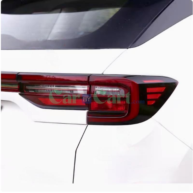 CS35 PLUS rear lights