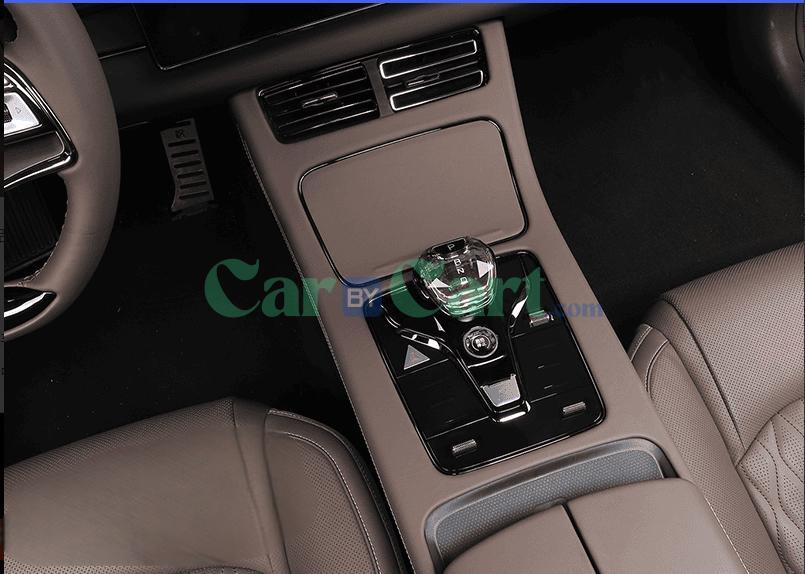 24 Han DM-i Smart Carbon fibre pattern gear shift panel