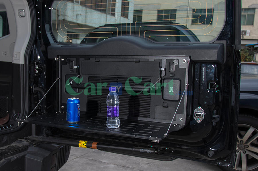 2024 Jetour T2 Tailgate storage dining table