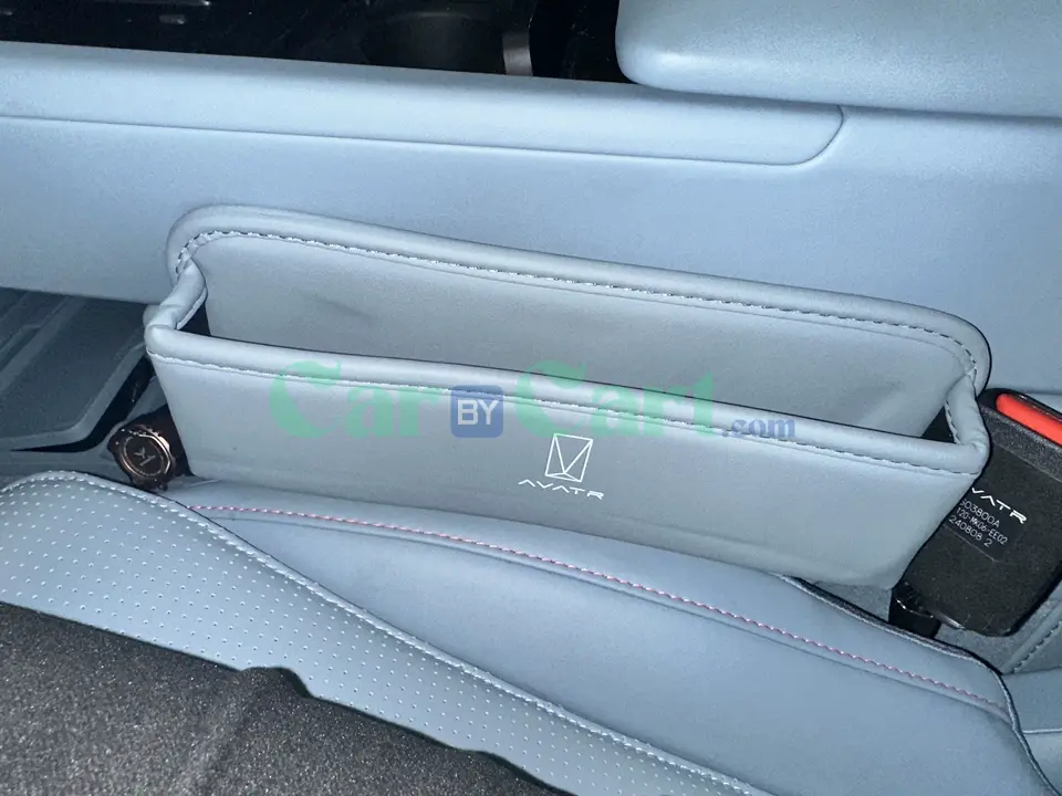 صندوق تخزين فراغ مقعد السيارة أفاتار 12 لعام 2024