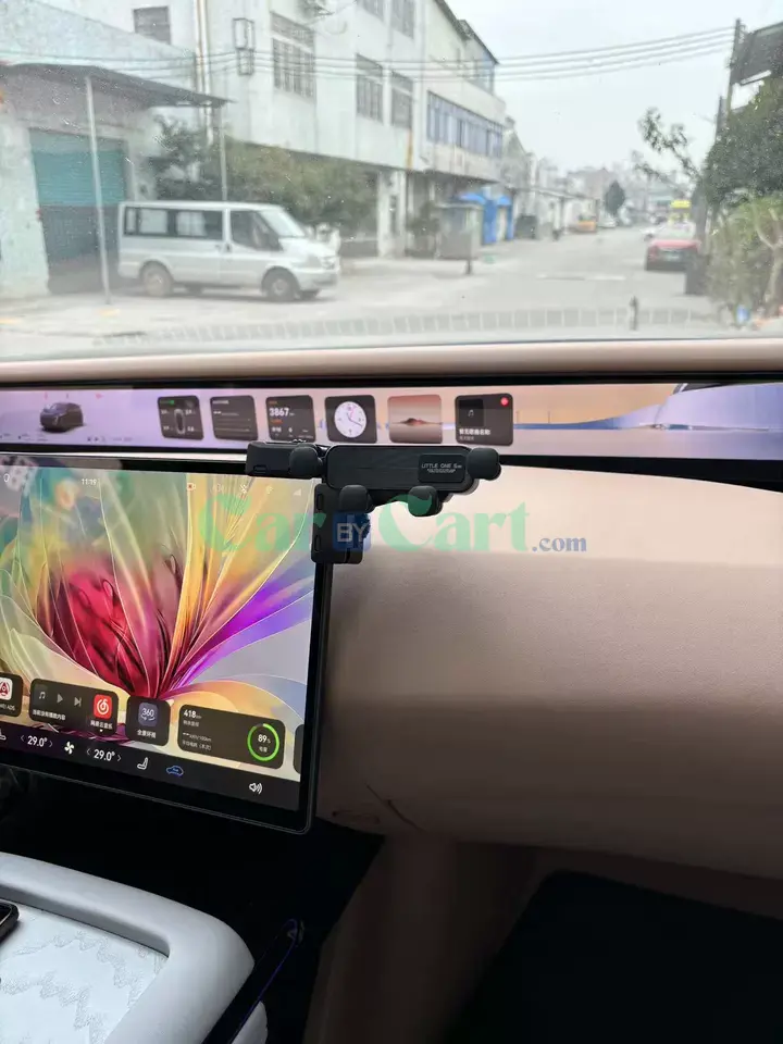 2024 Avatr 12 Mobile phone holder