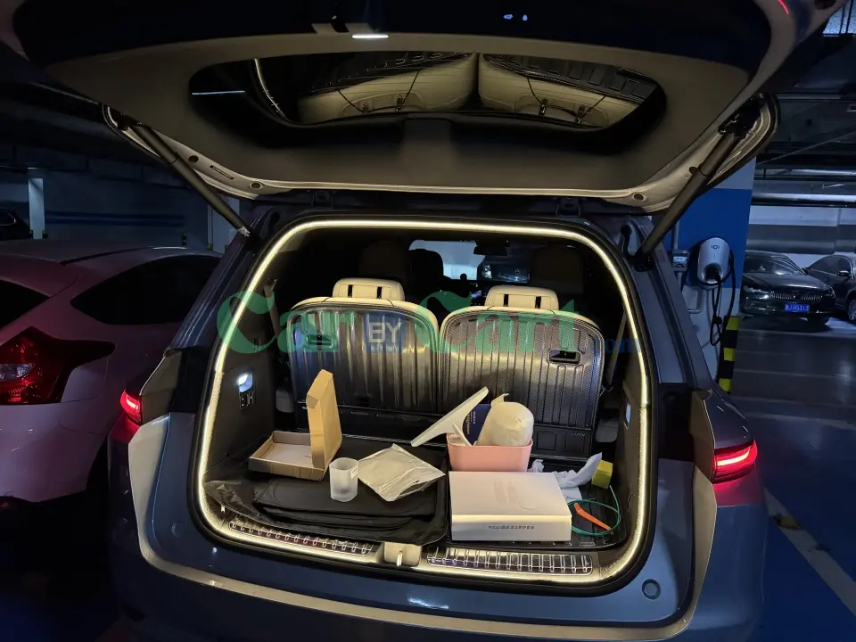 2024 Li Auto L8 Trunk lighting
