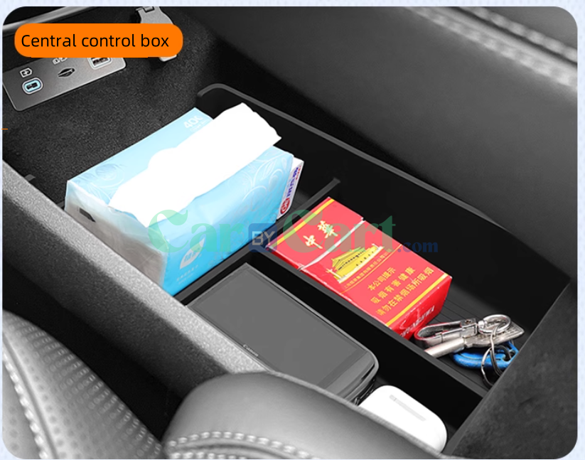 2025 BYD Sea Lion 07EV فيه صندوق مسند ذراع للتحكم المركزي وصندوق تخزين لاسلكي.