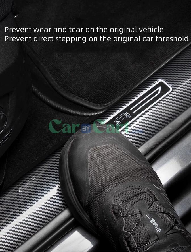 ملصقات عتبة LYNK & CO 03 2025