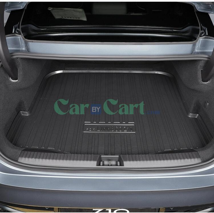 2025 LYNK&CO Z10 Carbon fiber patterned trunk mat