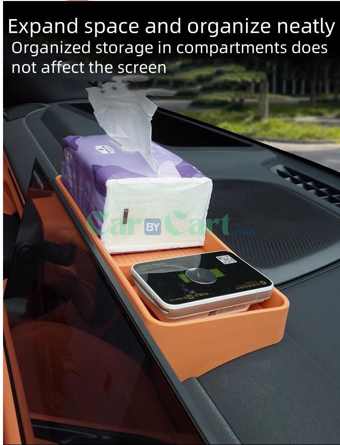 2025 LYNK&CO 900 Storage box behind the screen