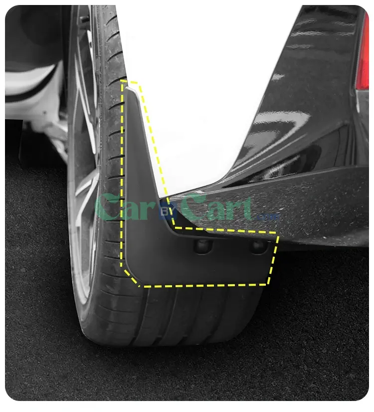 2024 LYNK & CO 07 واقي الطين