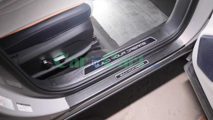 2025 BYD Song PLUS EV Smart Internal and external threshold strips