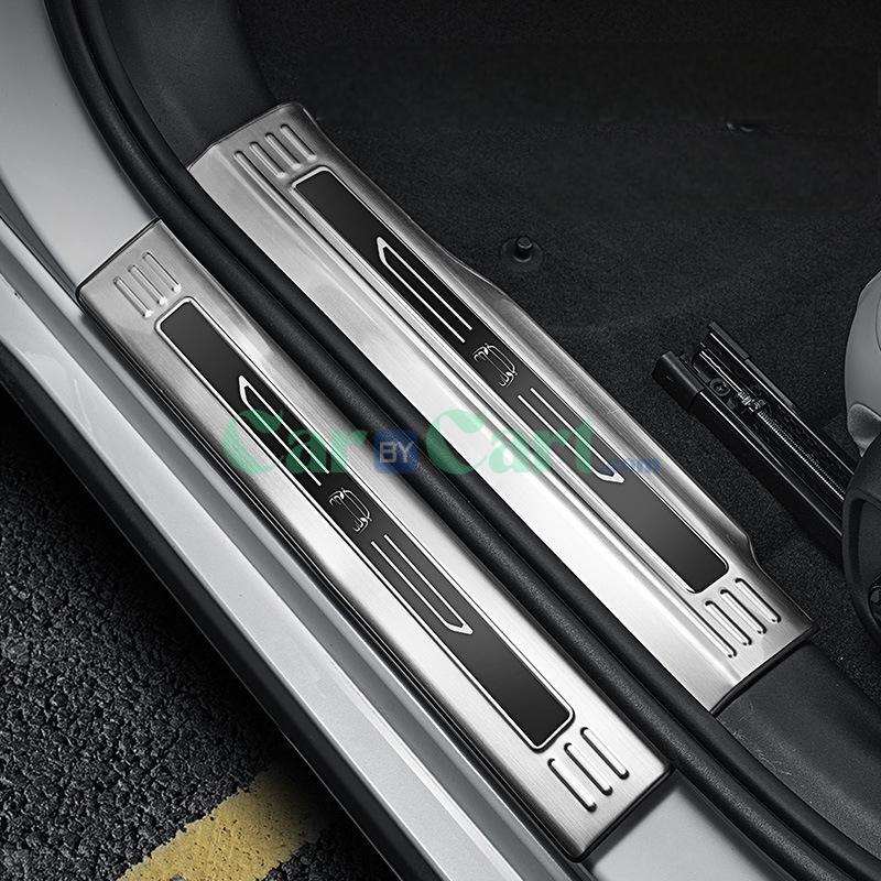 2024 LYNK & CO 07 ملصقات العتبة