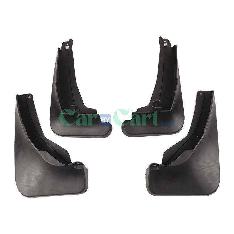 2025 LYNK & CO 06 واقي الطين